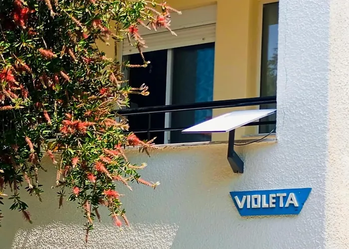 Violetta House By The Sea Дом отдыха